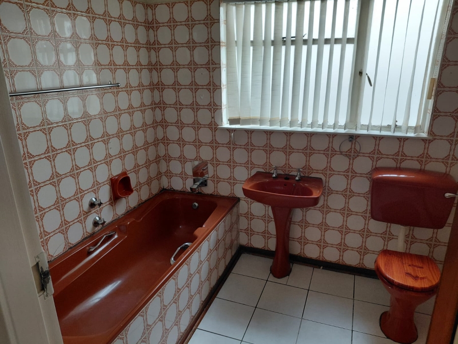 3 Bedroom Property for Sale in Pellissier Free State